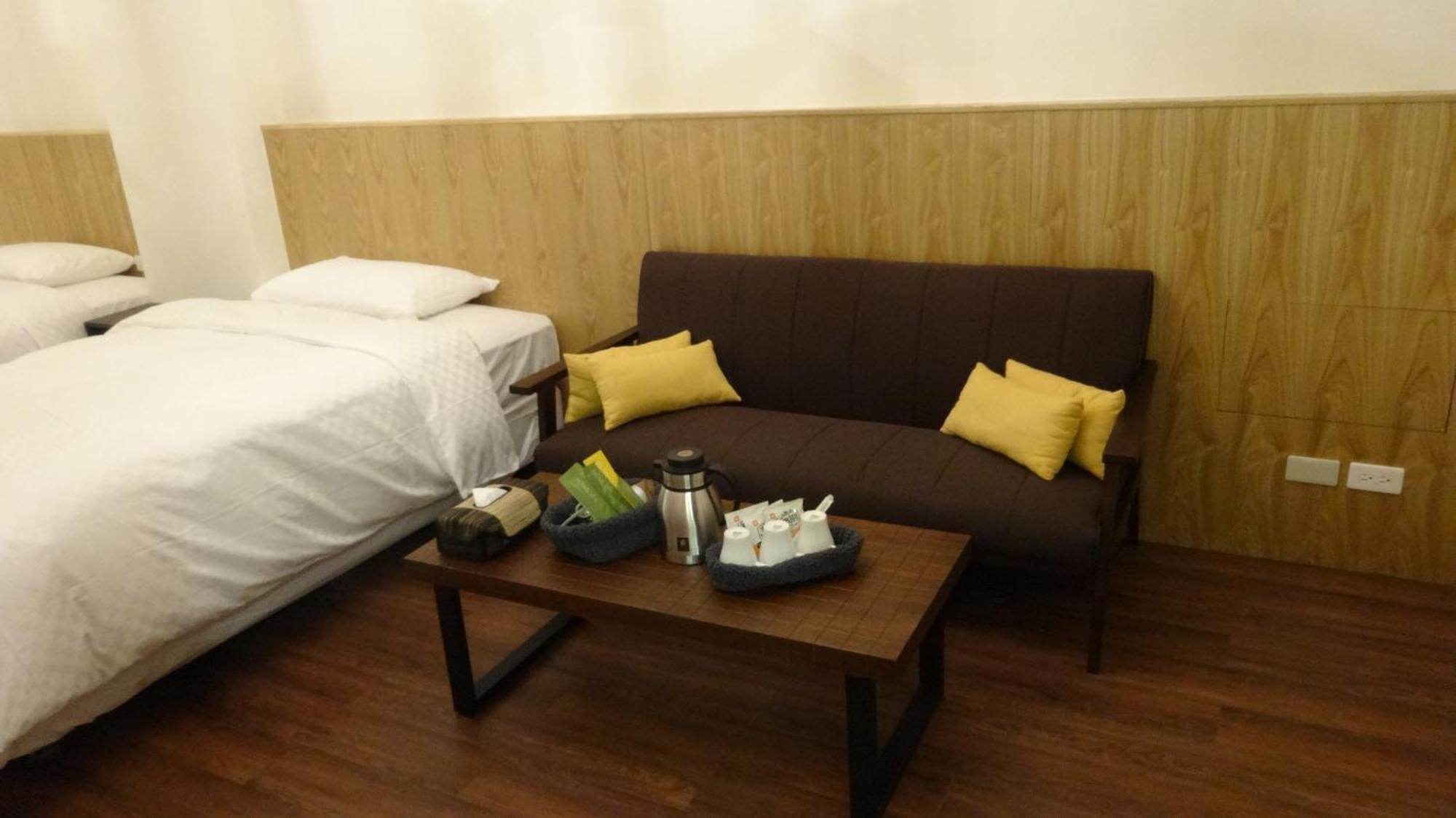 Meow G Cafe Hostel Hualien Rom bilde