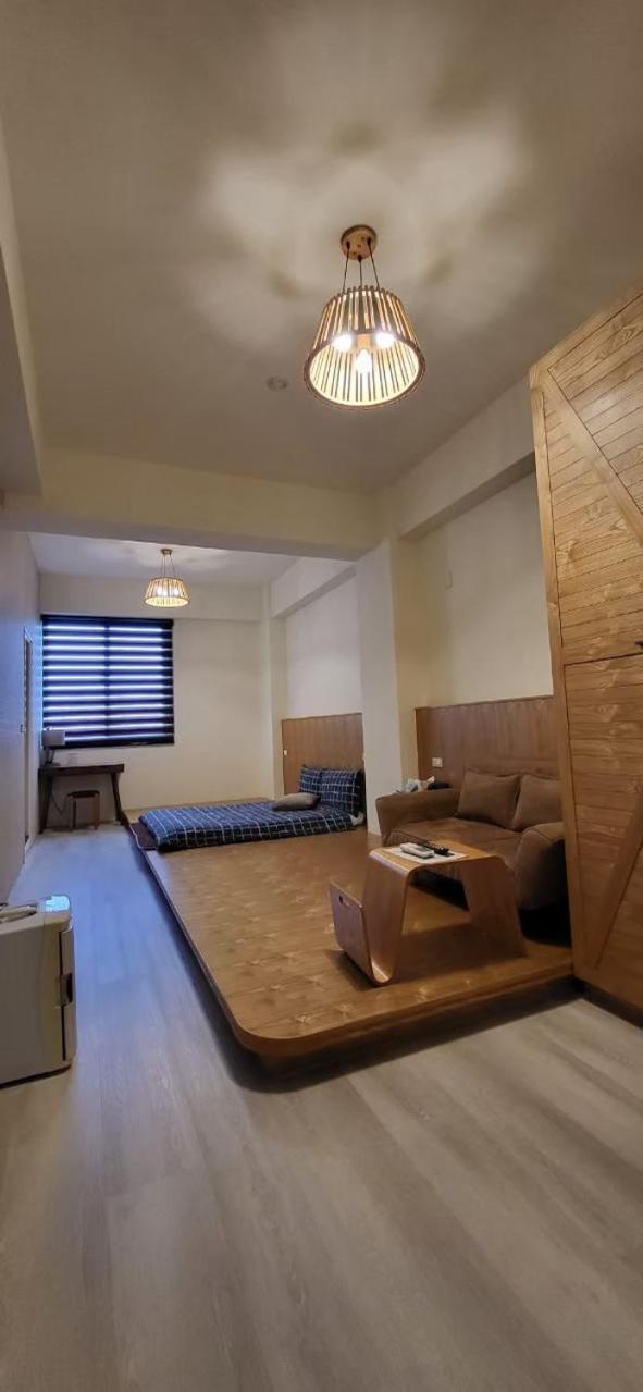 Meow G Cafe Hostel Hualien Rom bilde