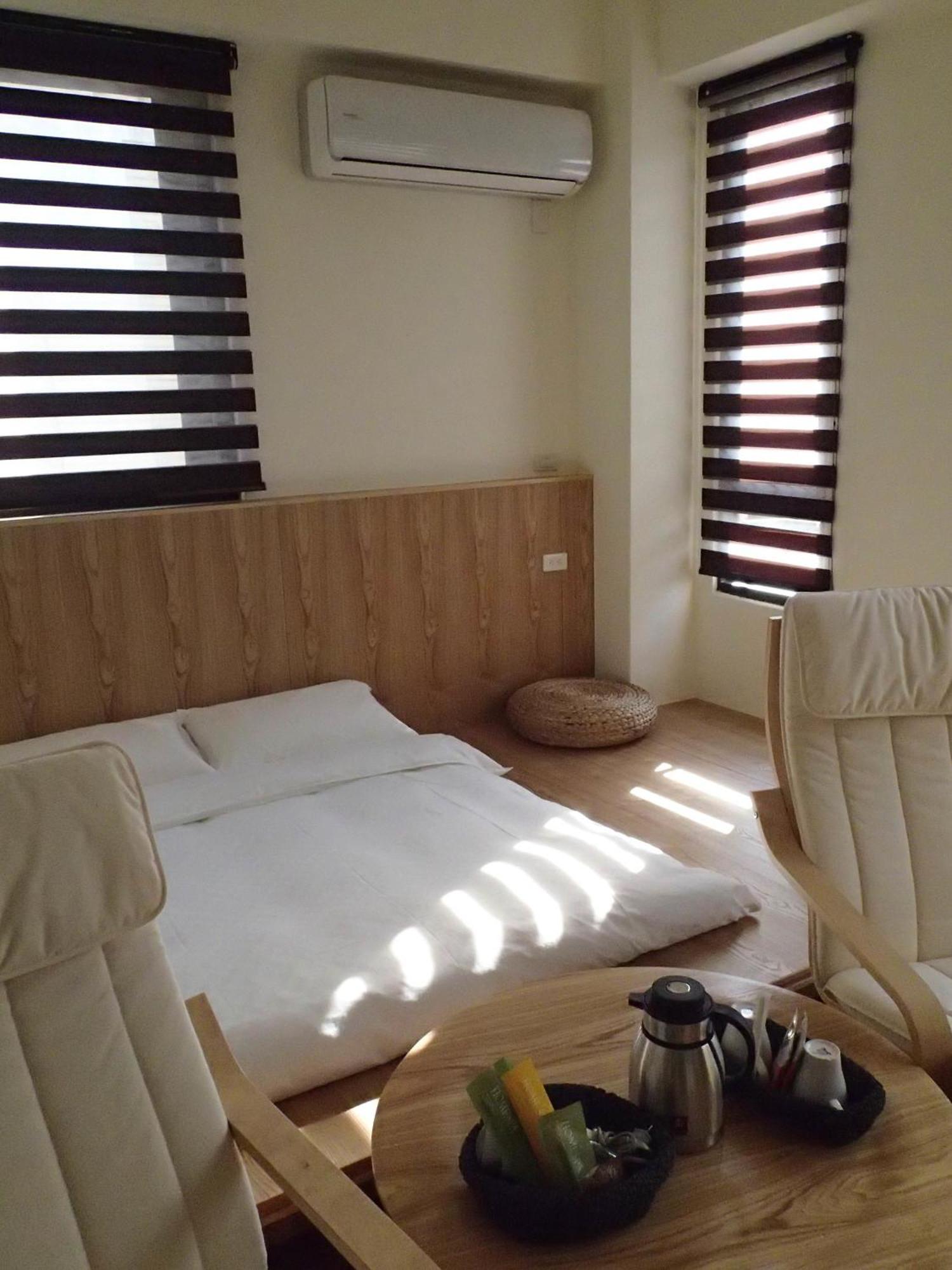 Meow G Cafe Hostel Hualien Rom bilde